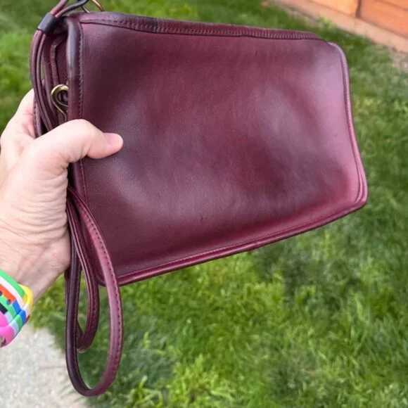 Auth Vintage Coach Burgundy Basic 9455 NYC Clutch Shoulder Bag - Picture 3 of 14